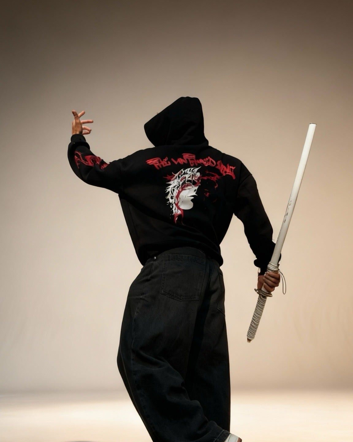 UNTAMED KING HOODIE